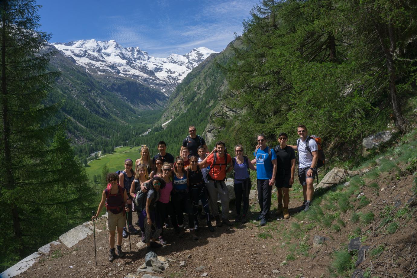 team building alpino gran paradiso cogne trekking alpi