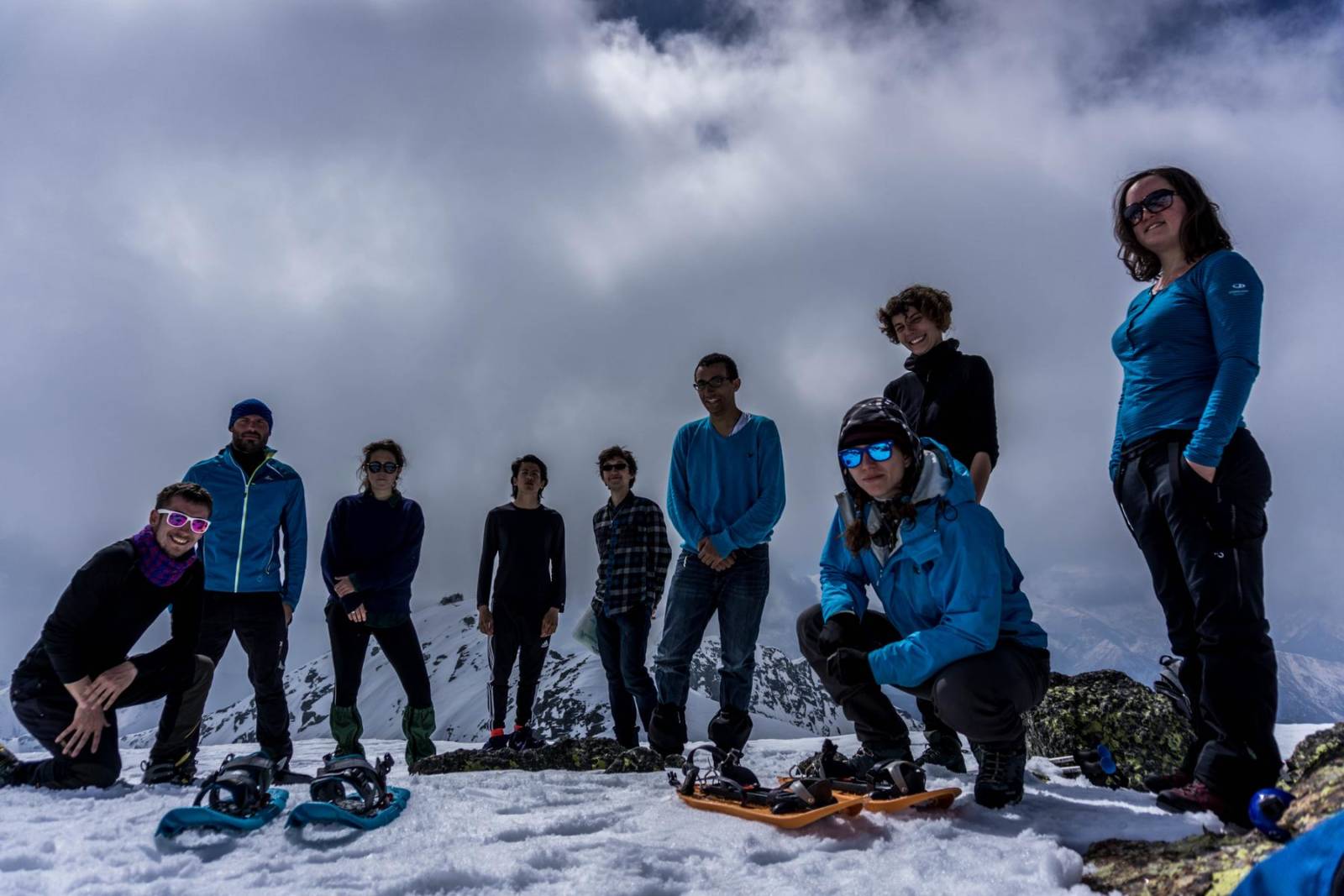 team building ciaspole esperienziale neve inverno trekking alpi