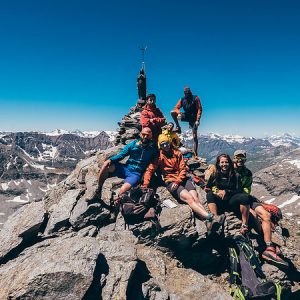 croce rossa trekking alpi occidentali croce rossa escursioni camminate vette 3000 metri